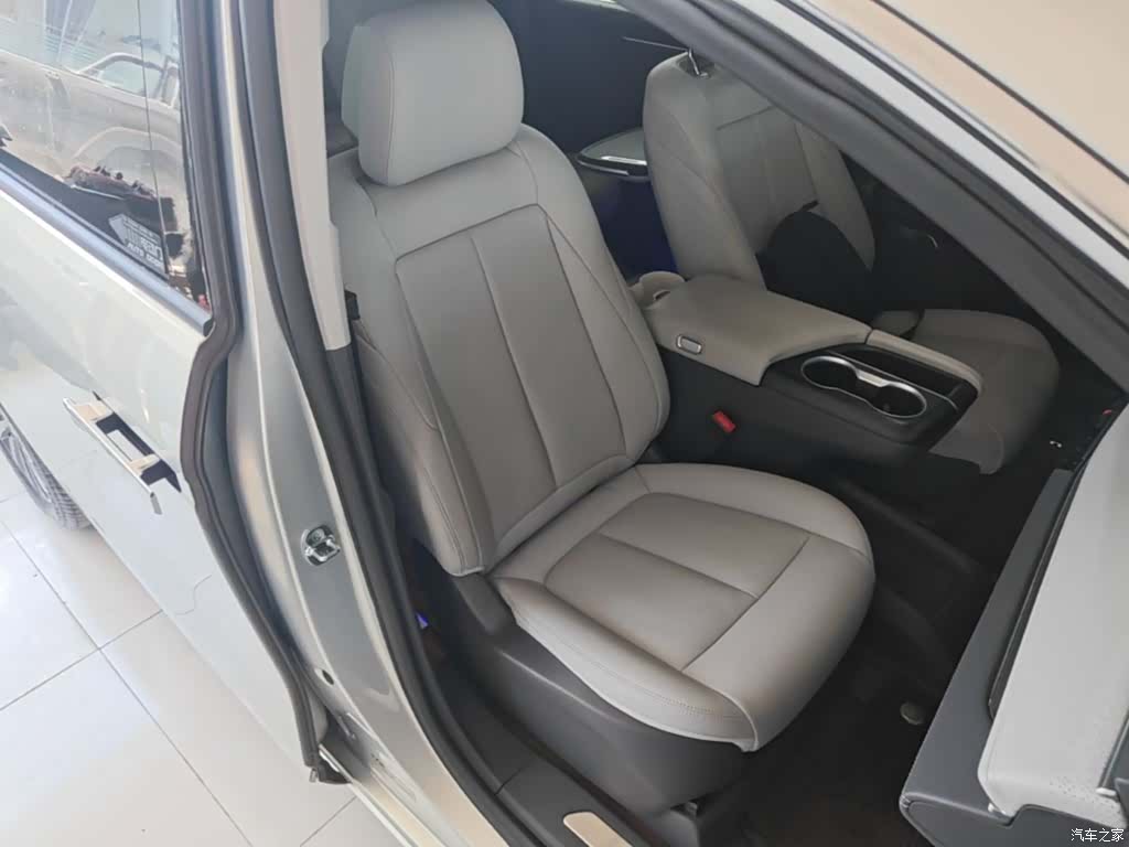 Buick GL8, 2024 25