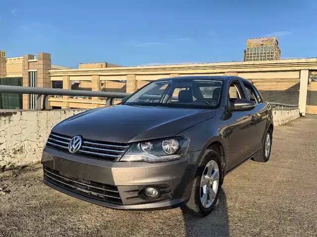 Volkswagen Bora 2014 — купить из Китая под заказ