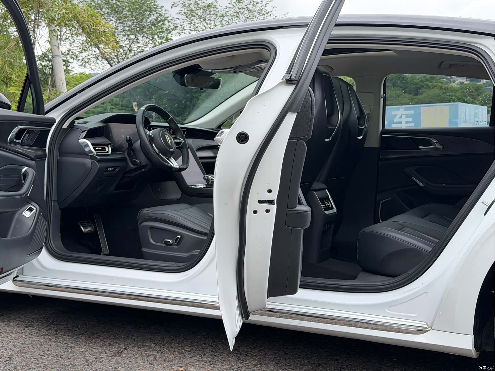 Hongqi H6, 2023 13