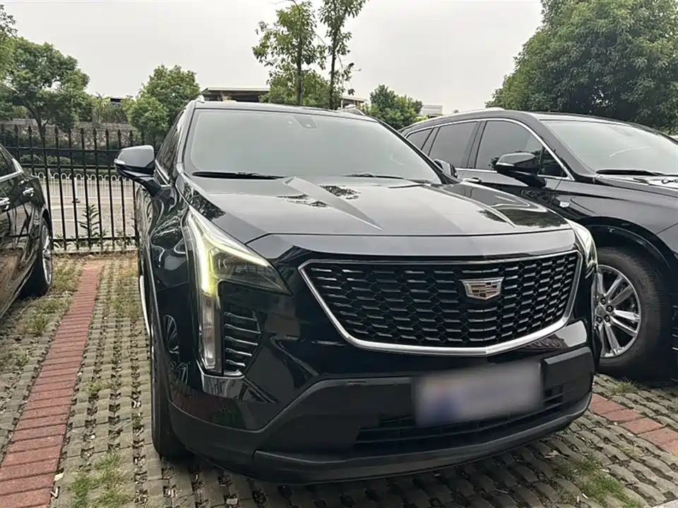 Cadillac XT4