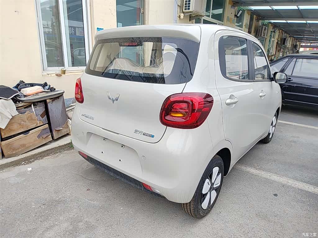 Wuling MINIEV, 2026 7