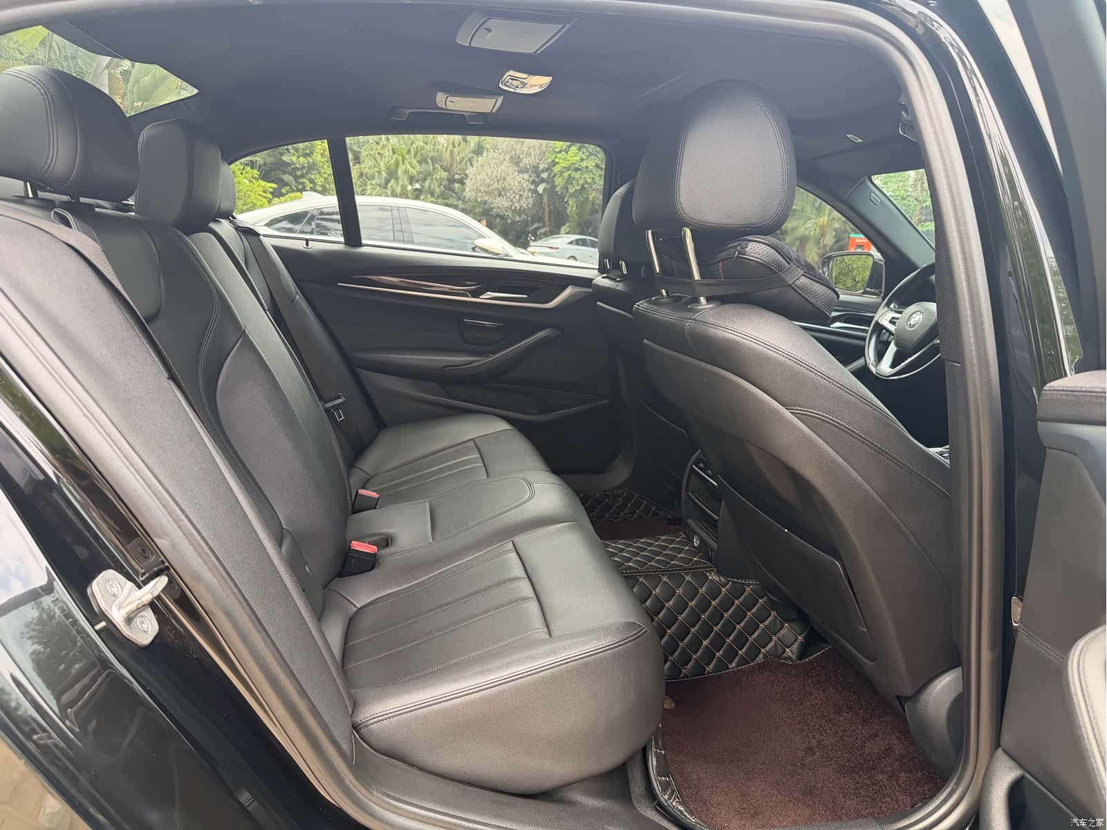BMW 5 Series, 2018 12