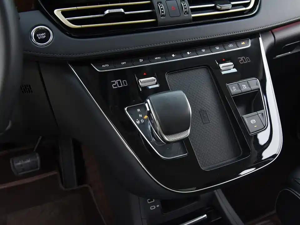 Hongqi HQ9 Hongqi HQ9