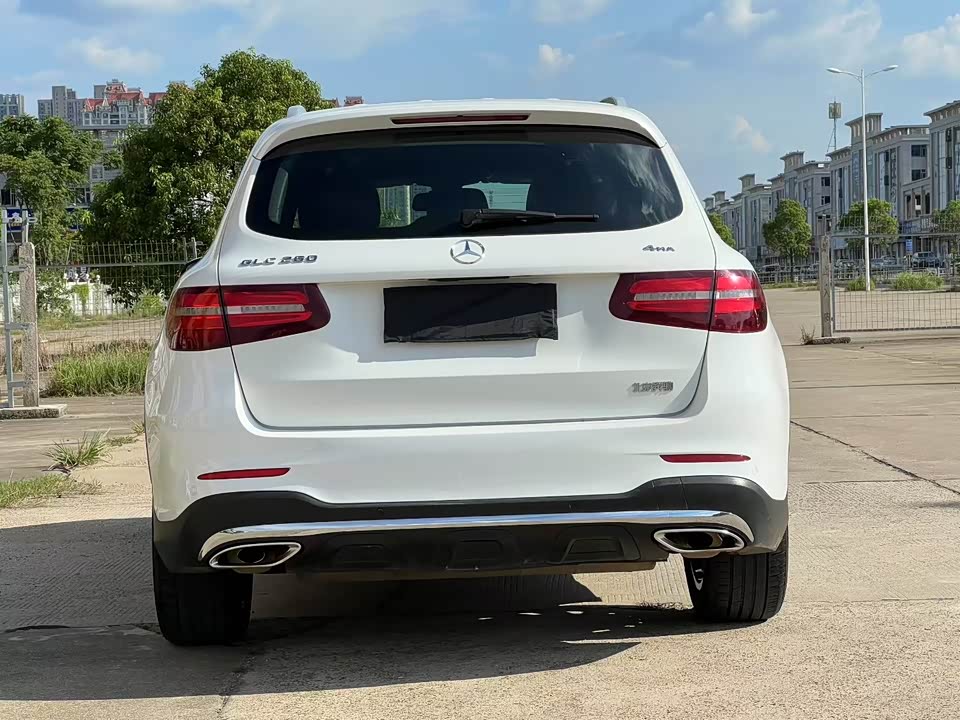 Mercedes-Benz GLC Mercedes-Benz GLC