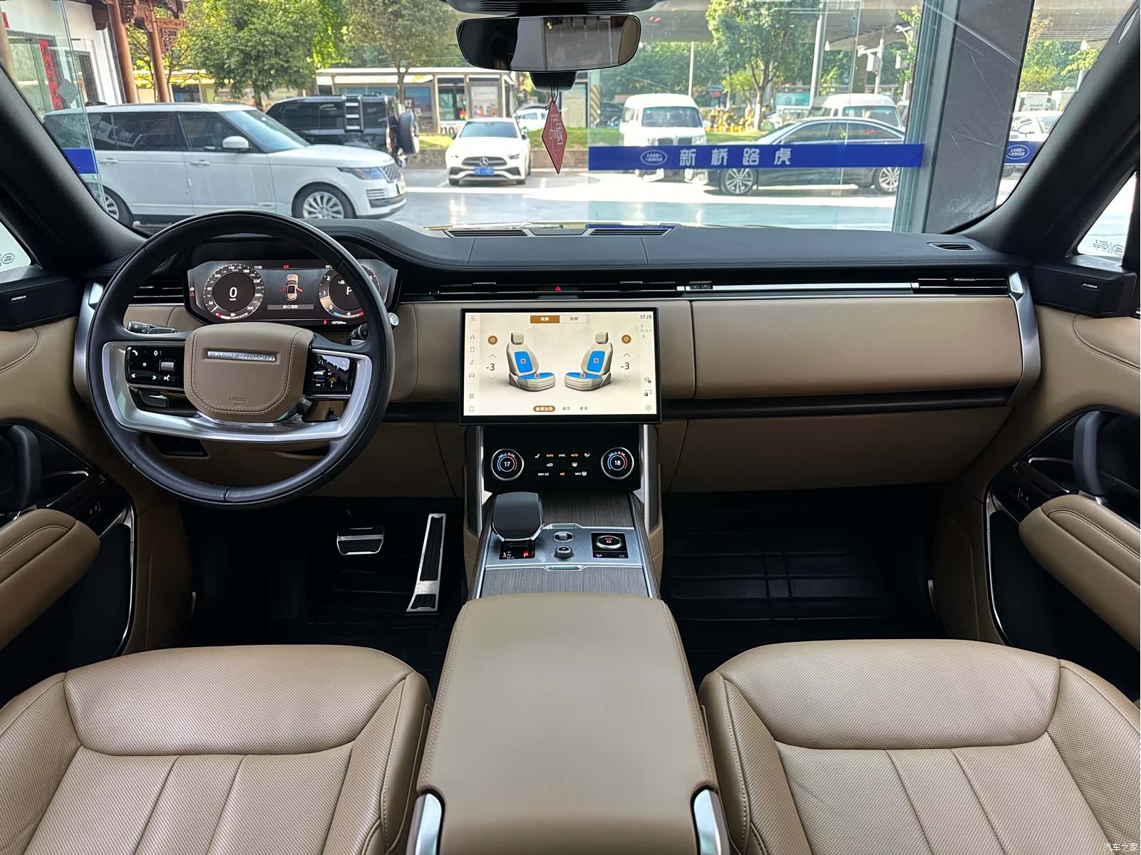 Land Rover Range Rover, 2023 все фото