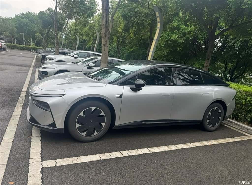 Xpeng P7, 2025 2