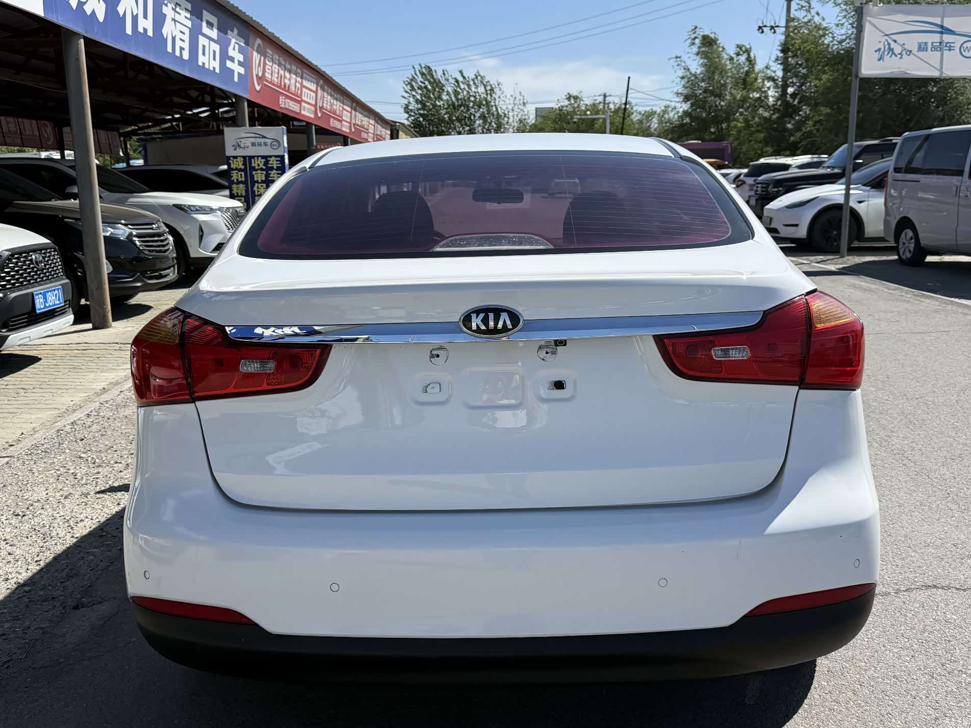 Kia K3, 2014 8