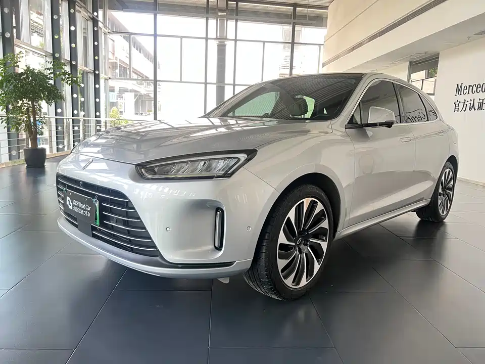 AITO Ask the world M5