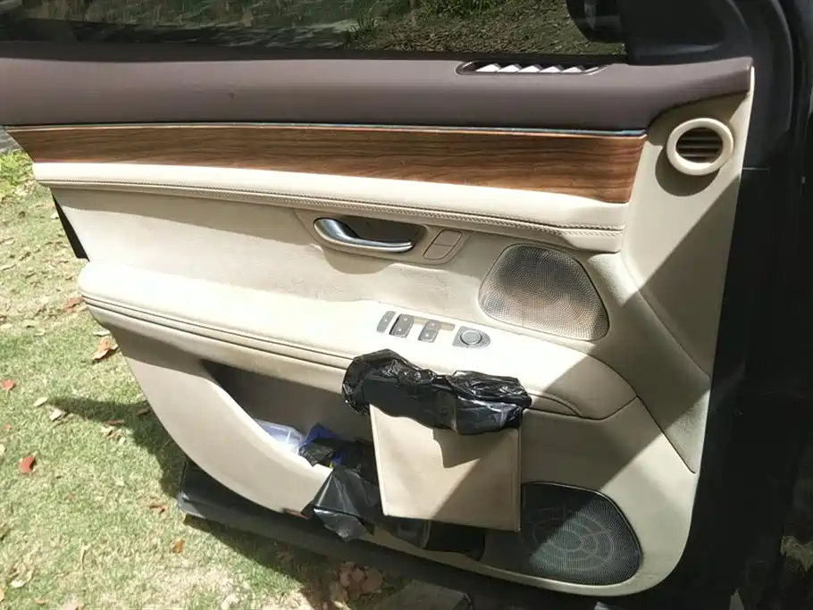 AITO Ask the world M7