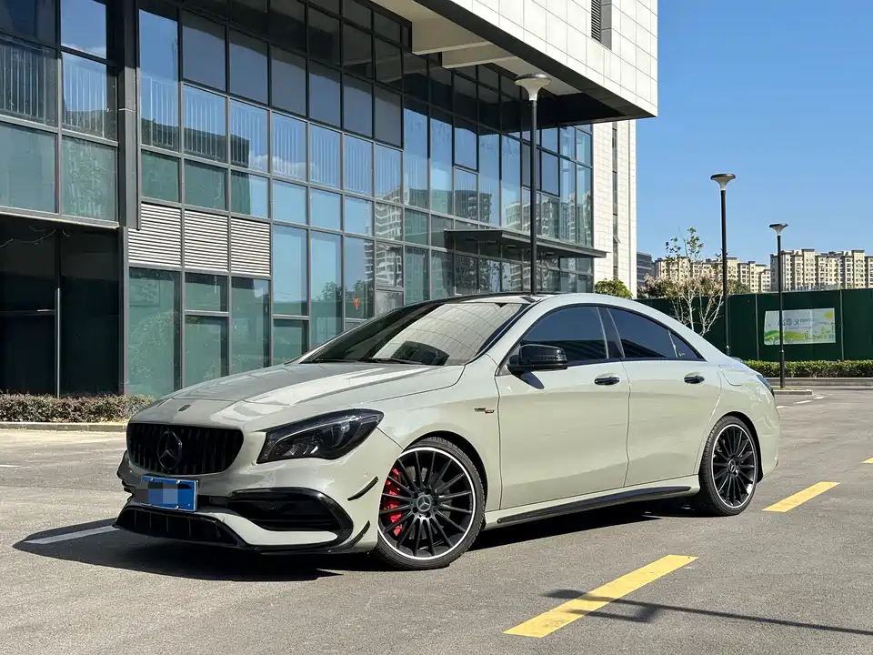 Mercedes-Benz CLA AMG