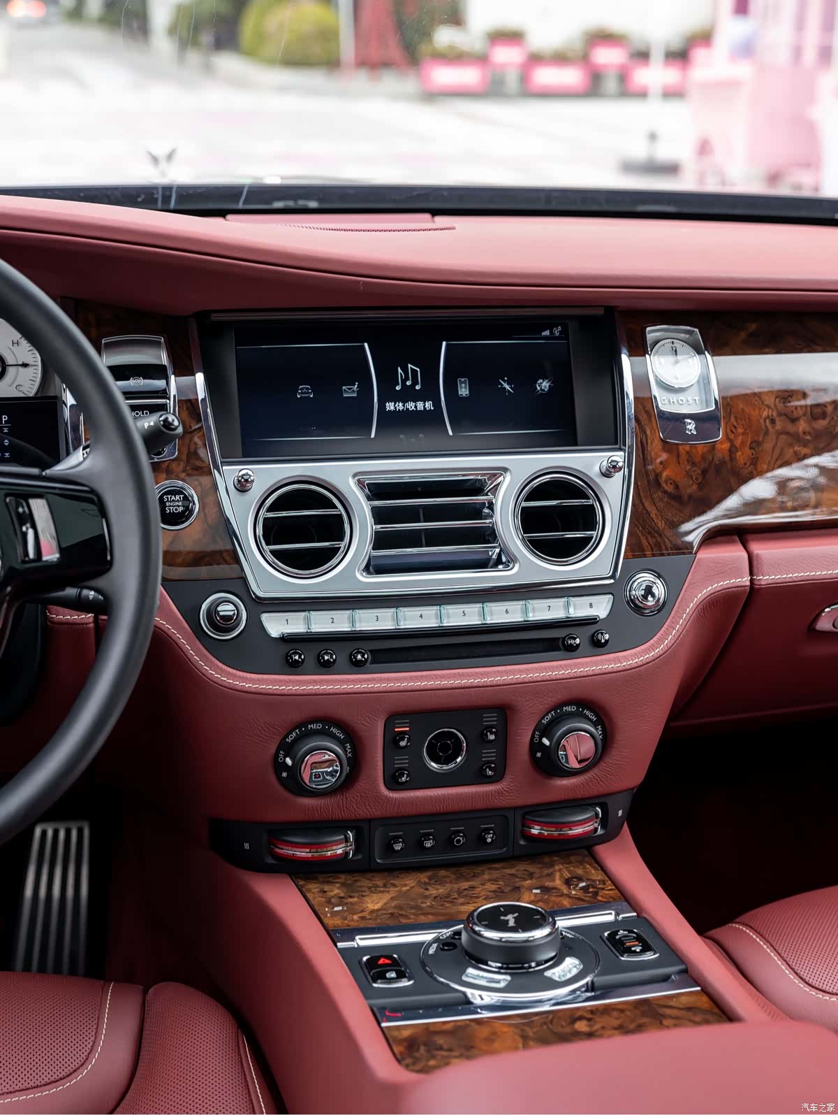 Rolls-Royce Ghost, 2019 14