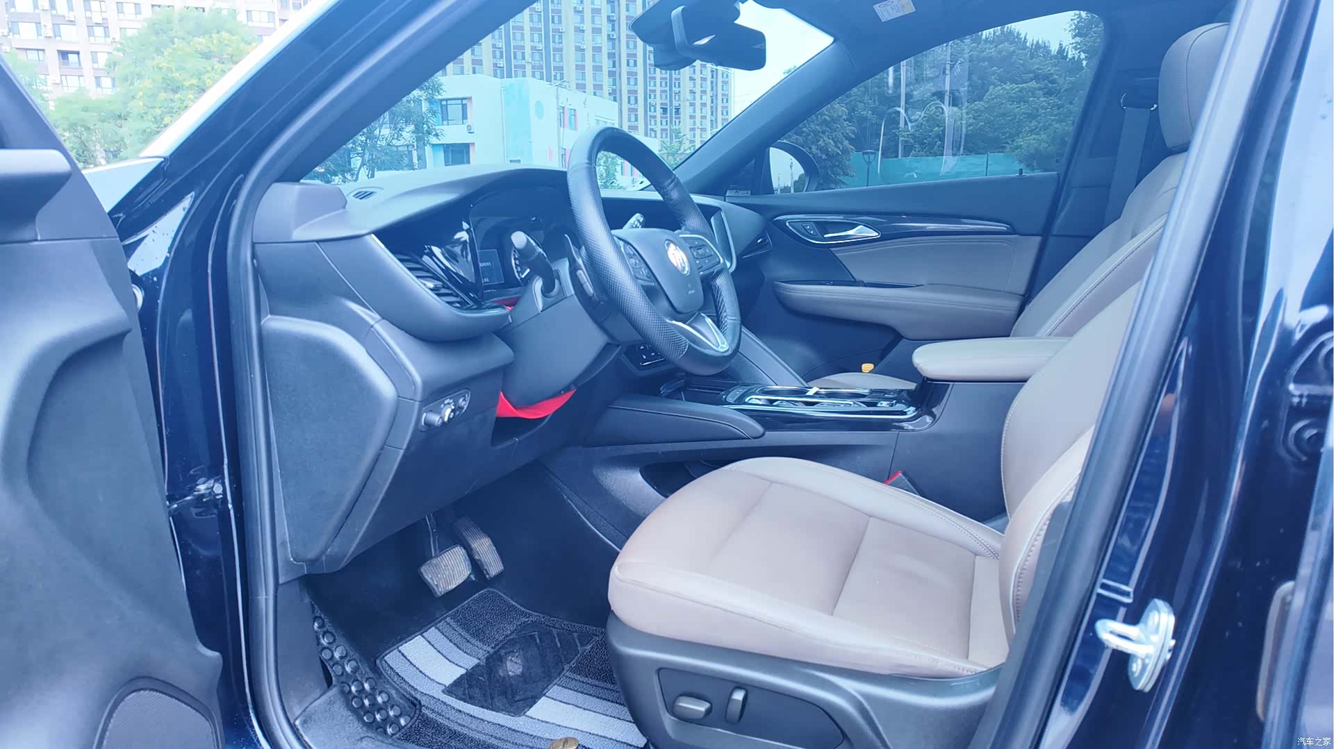 Buick Envision Plus, 2021 4