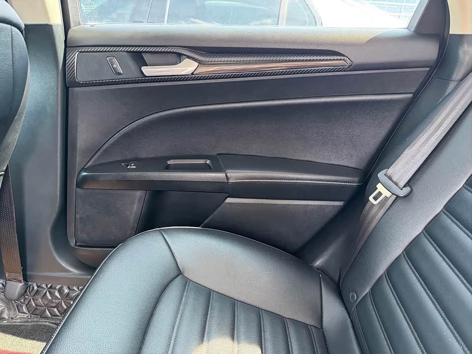 Ford Mondeo Ford Mondeo