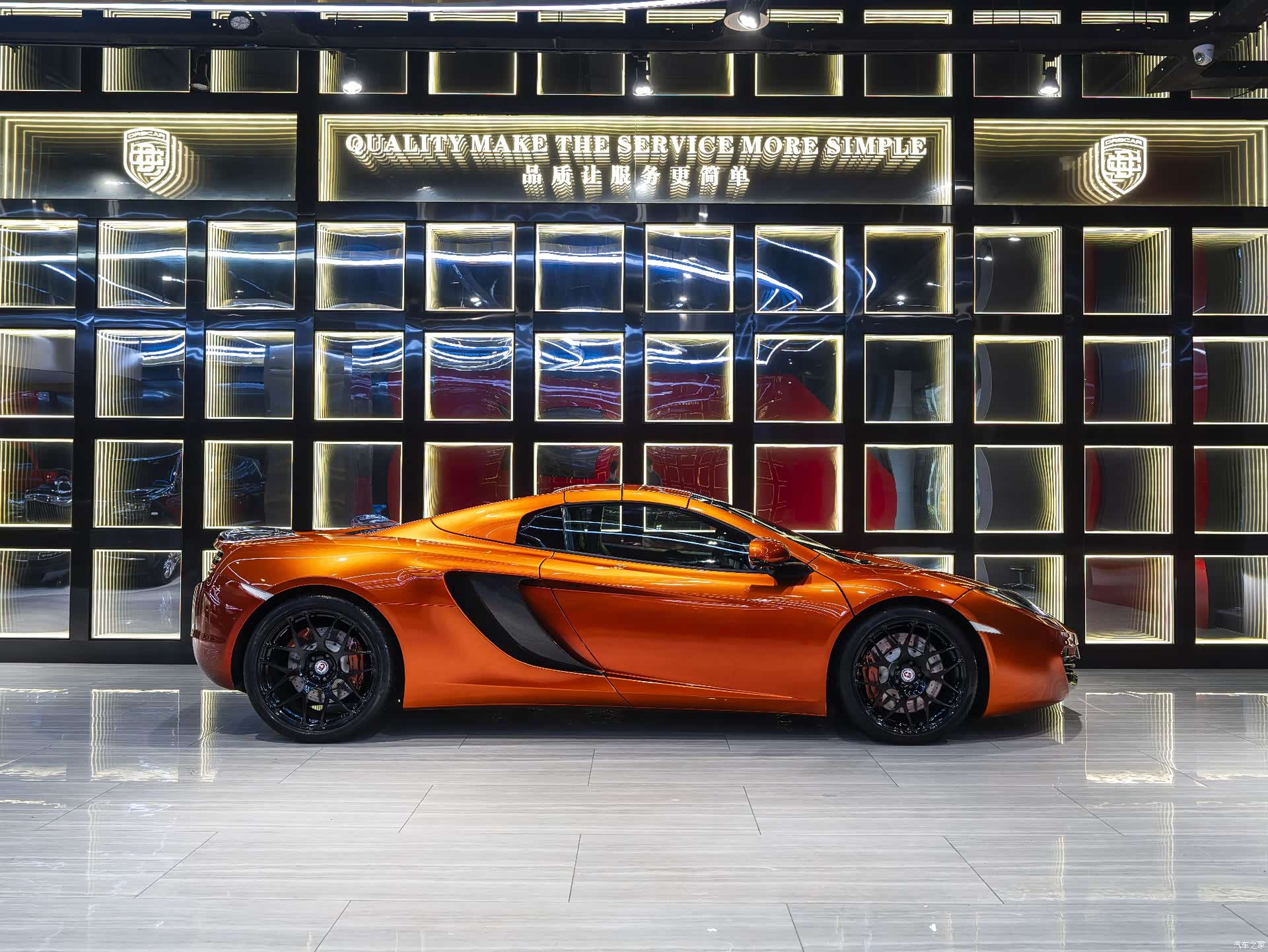 McLaren 12C, 2014 7