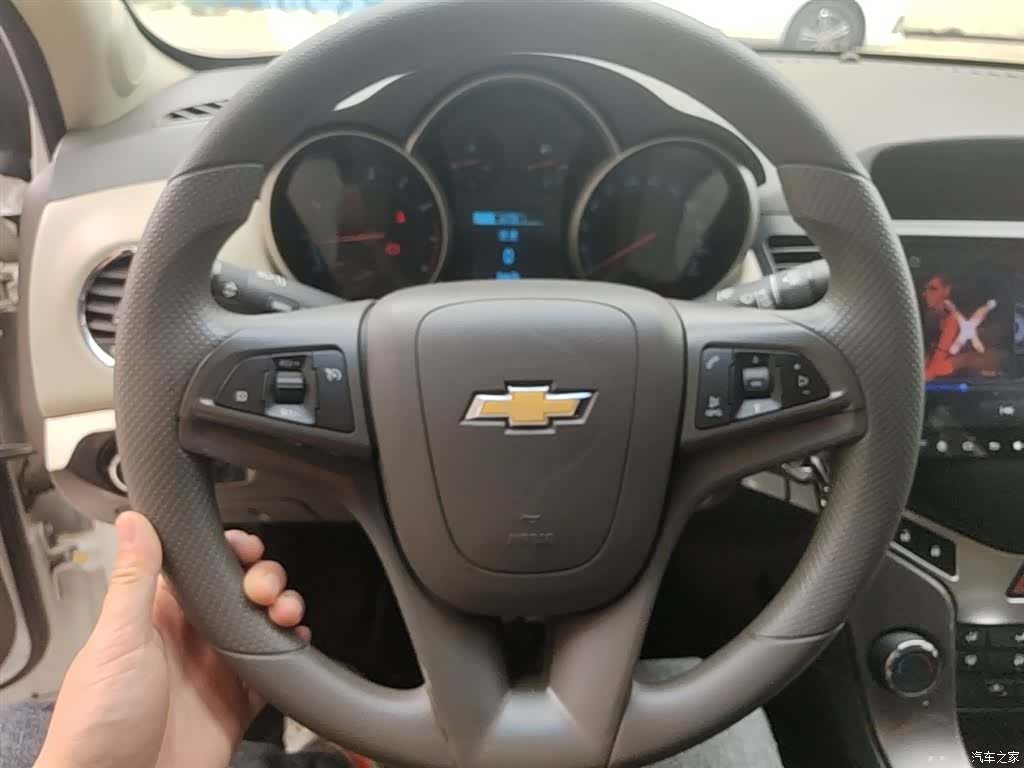Chevrolet SE, 2016 11
