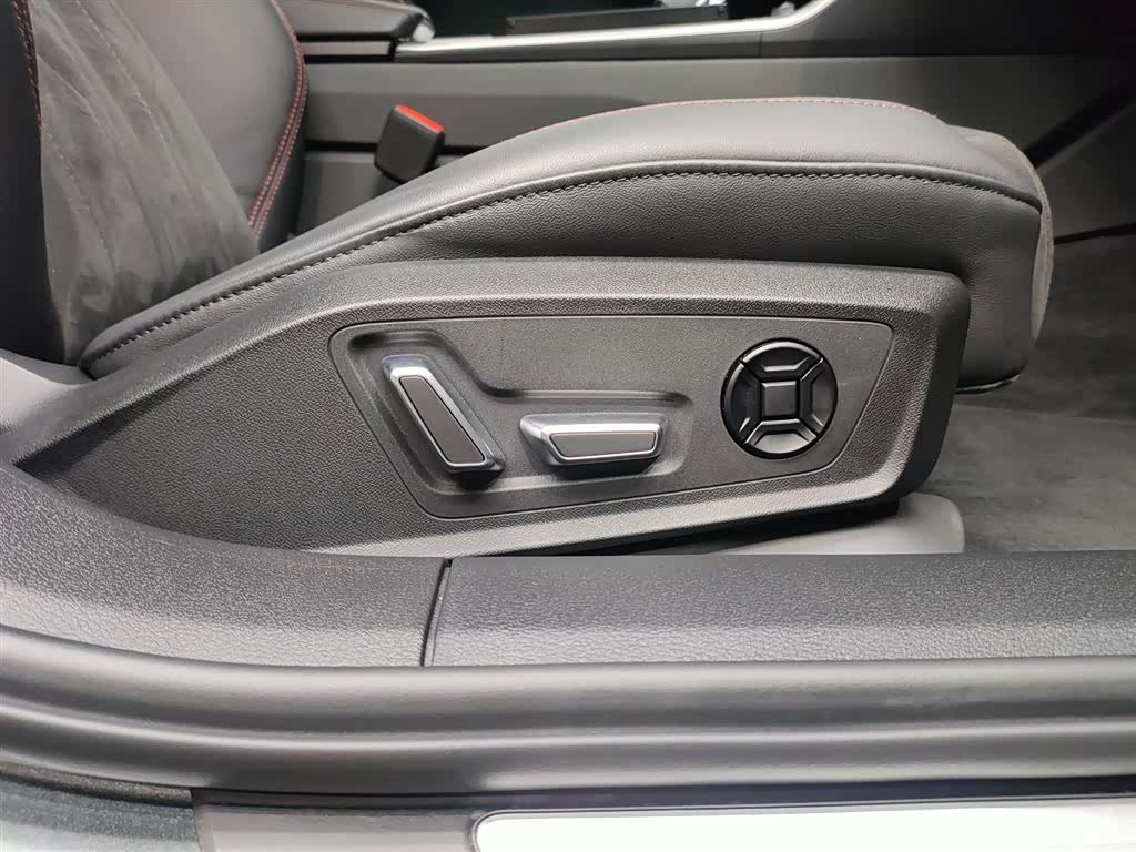 Audi A6L, 2024 28