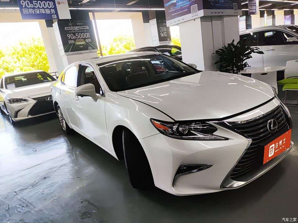 Lexus ES, 2018 3