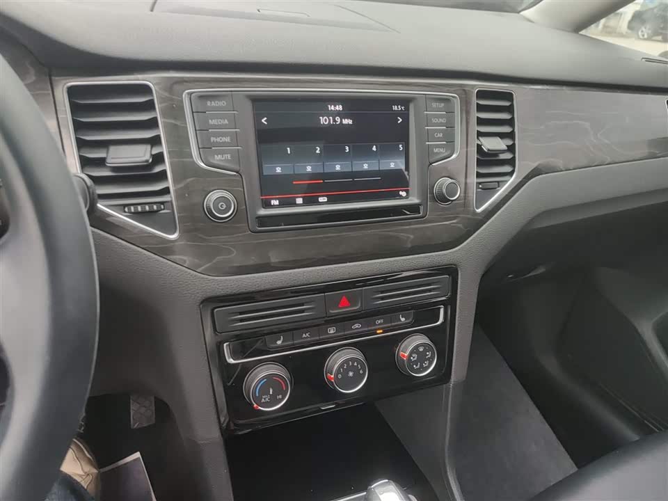 Volkswagen Golf*Jiayu