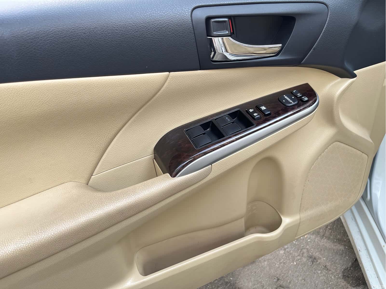 Toyota Camry, 2017 13