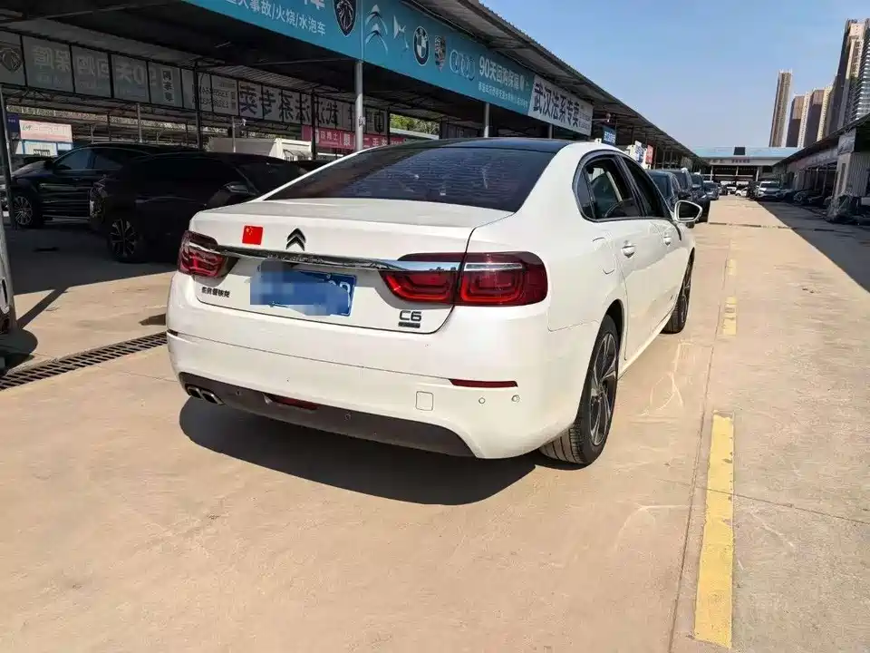 Citroen C6