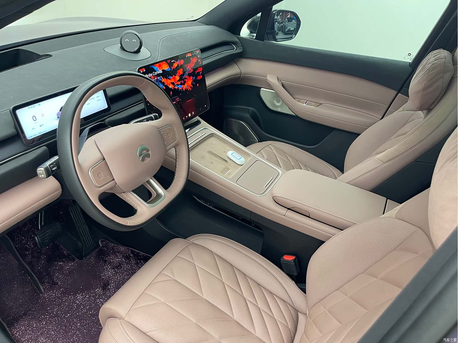NIO EC6, 2025 13