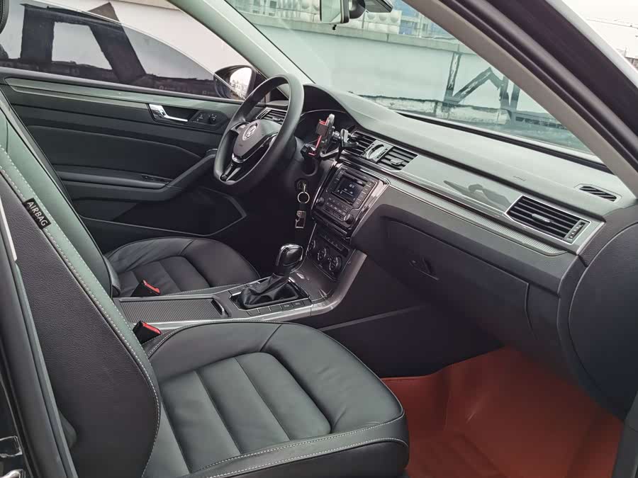 Volkswagen Passat 2017, фото 9
