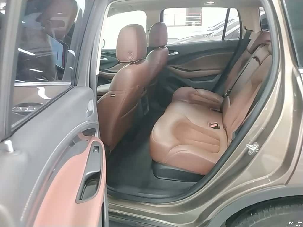 Buick Envision Plus, 2016 17