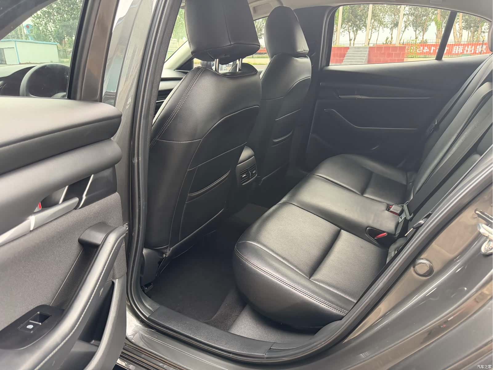 Mazda Mazda3, 2021 9