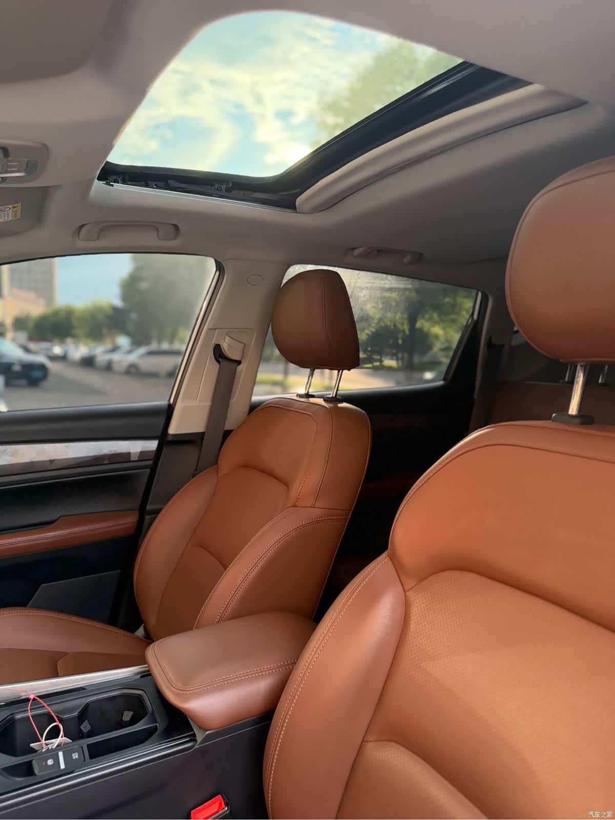 Geely X6, 2022 18