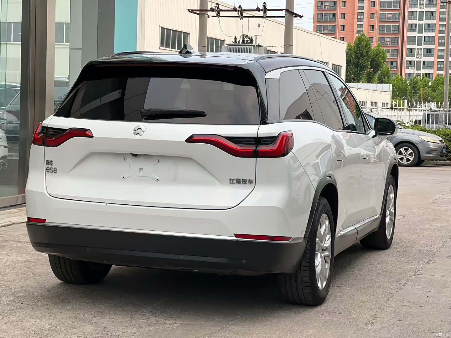 NIO ES8, 2020 9