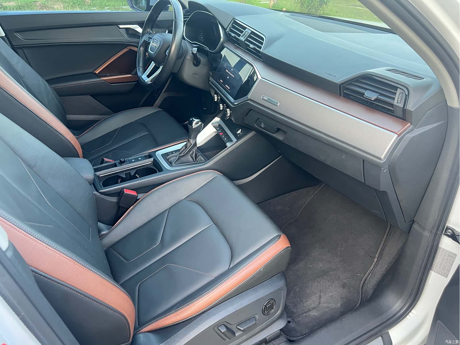 Audi Q3, 2022 8