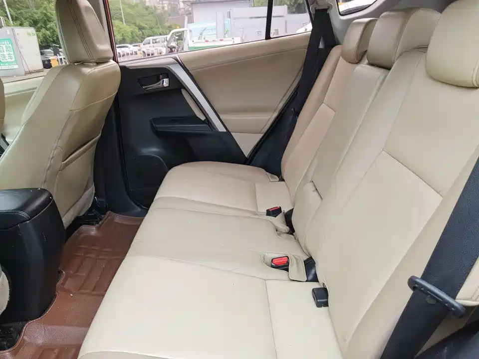 Toyota RAV4 Rongfang