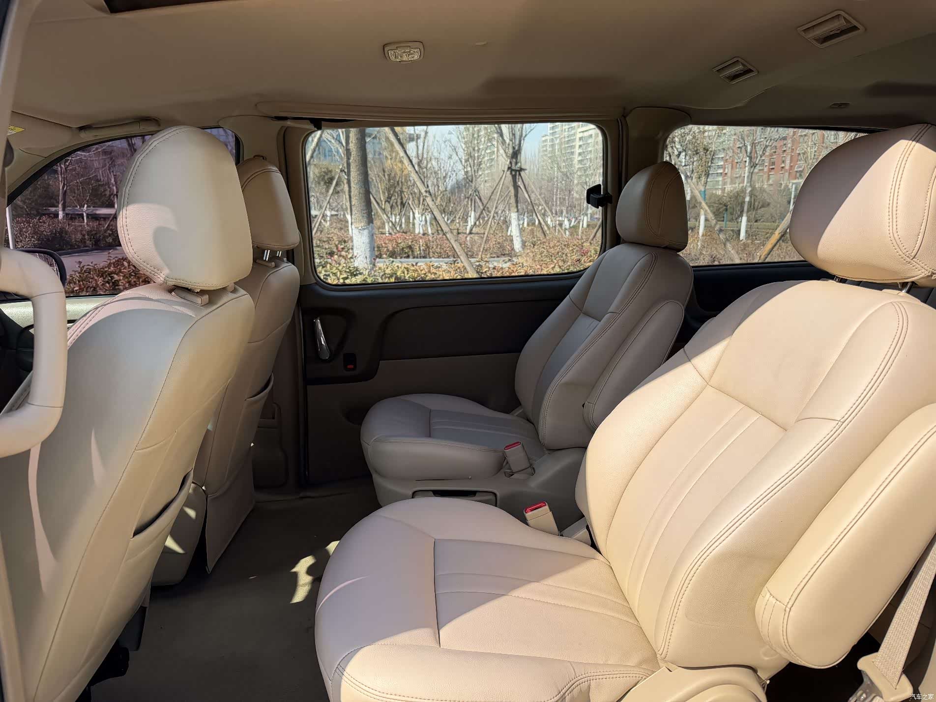 Buick GL8, 2016 6