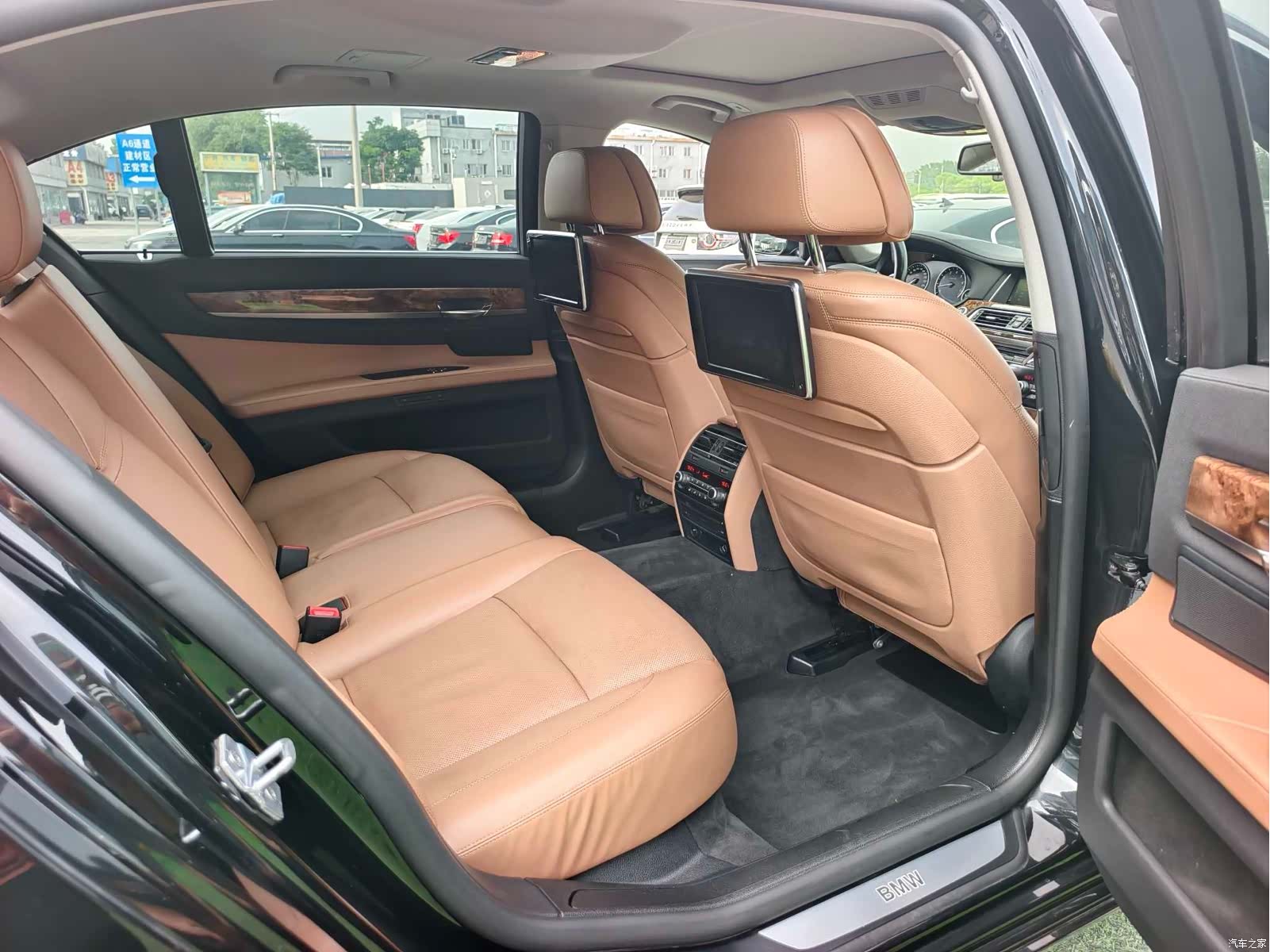 BMW 7 Series, 2013 18