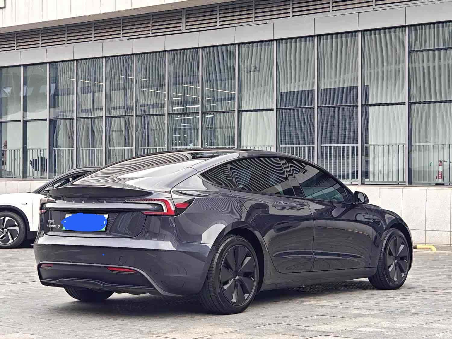 Tesla Model 3, 2024 все фото