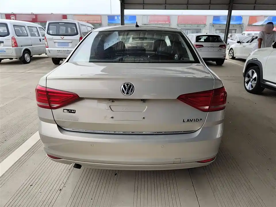 Volkswagen Lavida