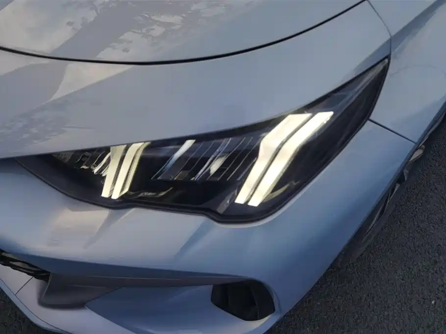 Trumpchi Shadow Leopard