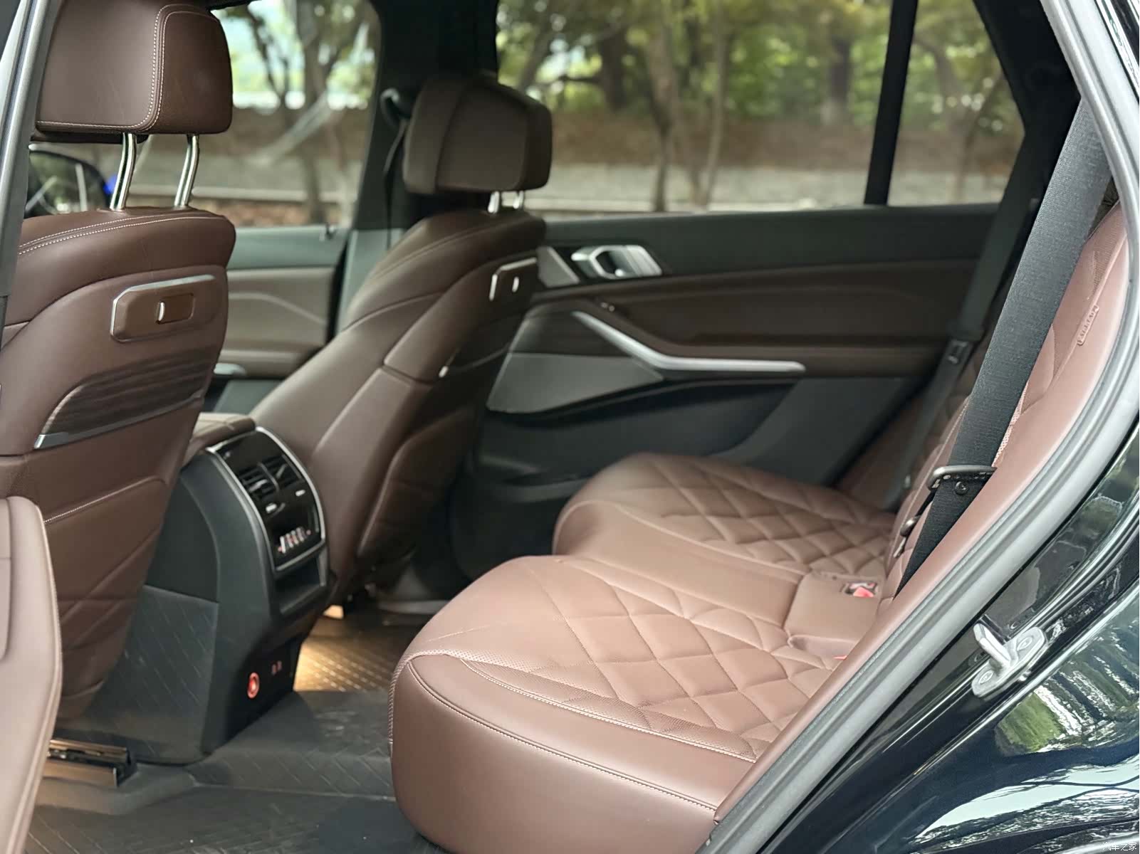 BMW X5, 2024 8