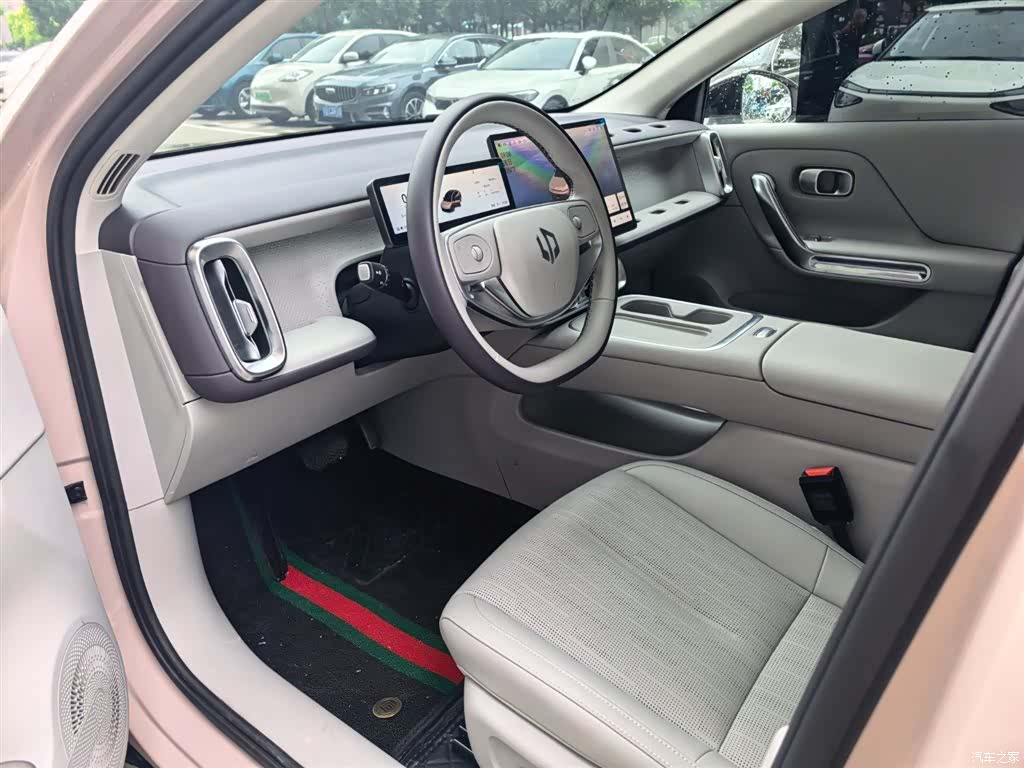 Leapmotor B01, 2025 6
