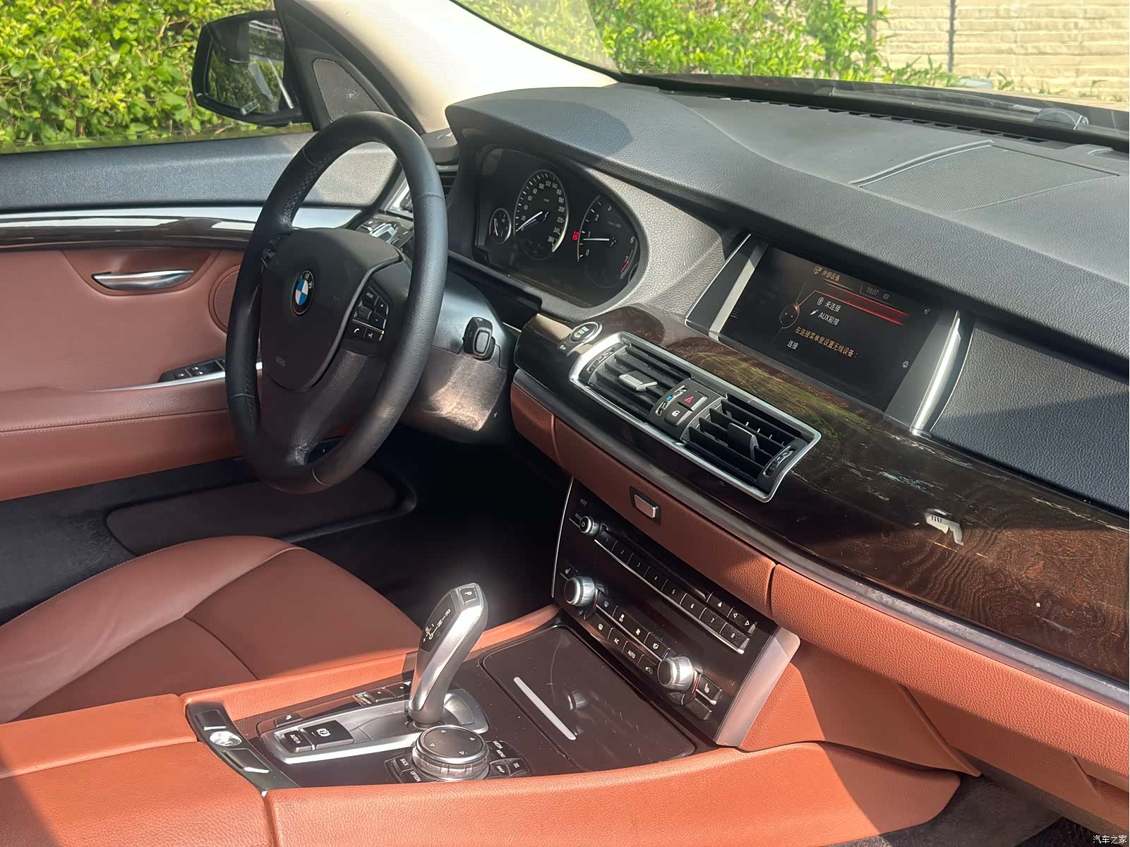 BMW 5 Series, 2015 12