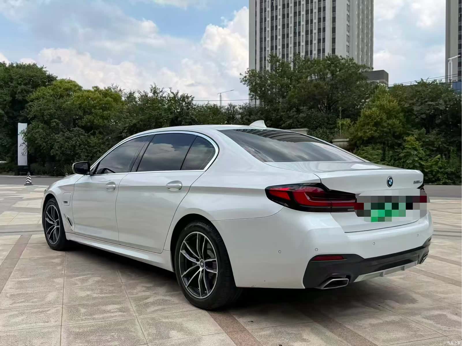 BMW 5 Series, 2022 7