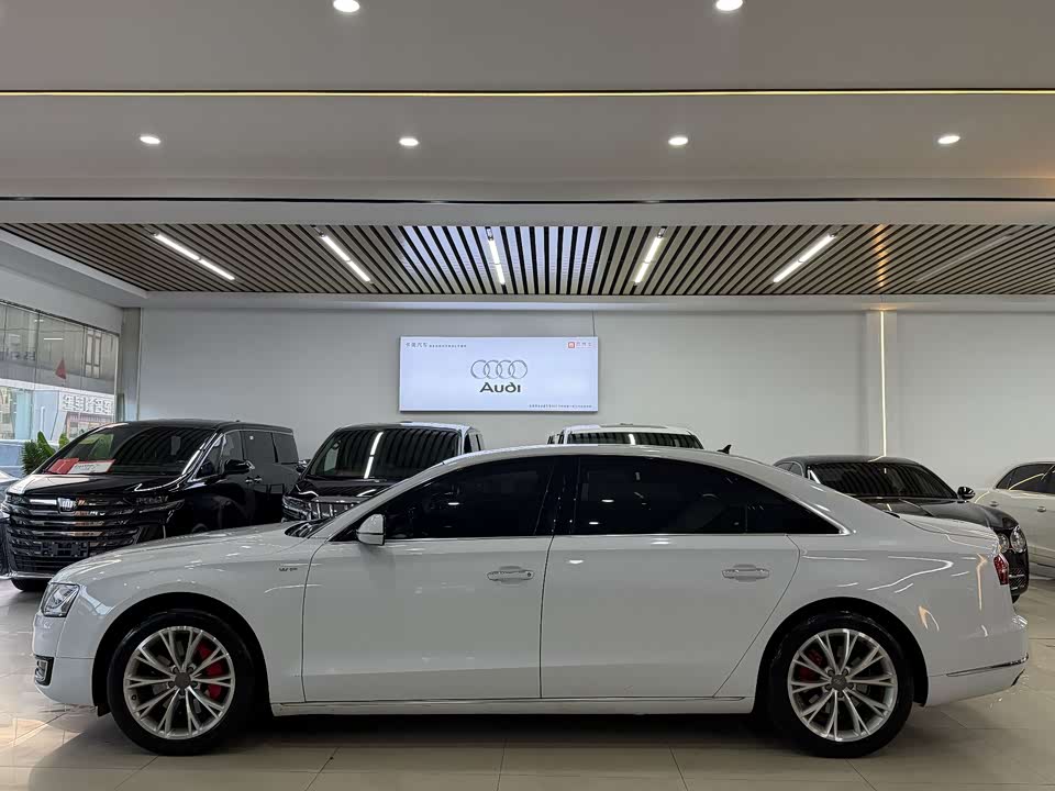 Audi A8