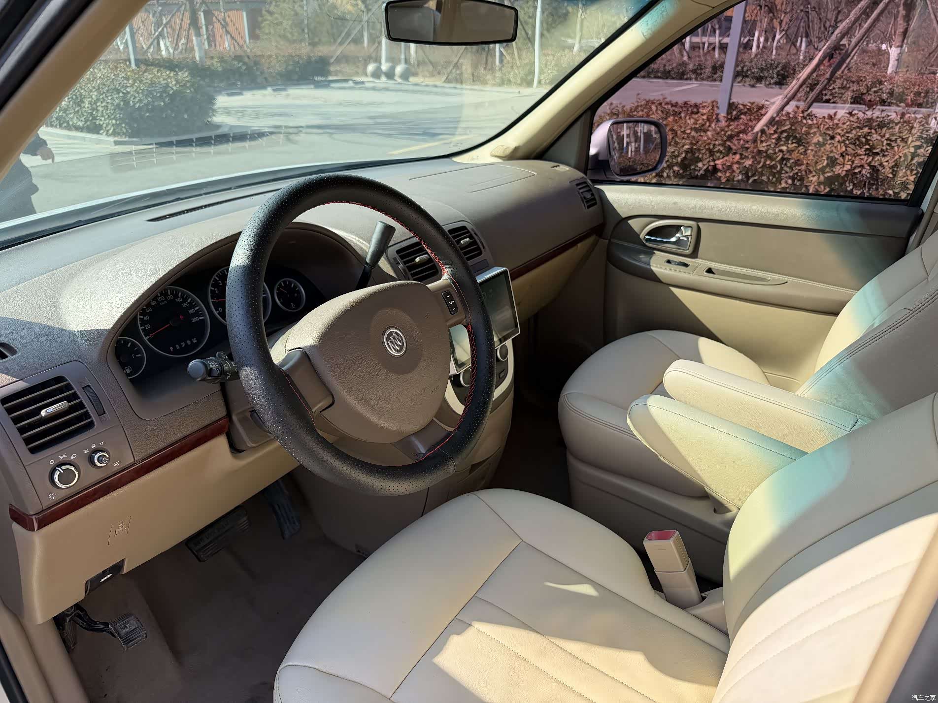 Buick GL8, 2016 все фото