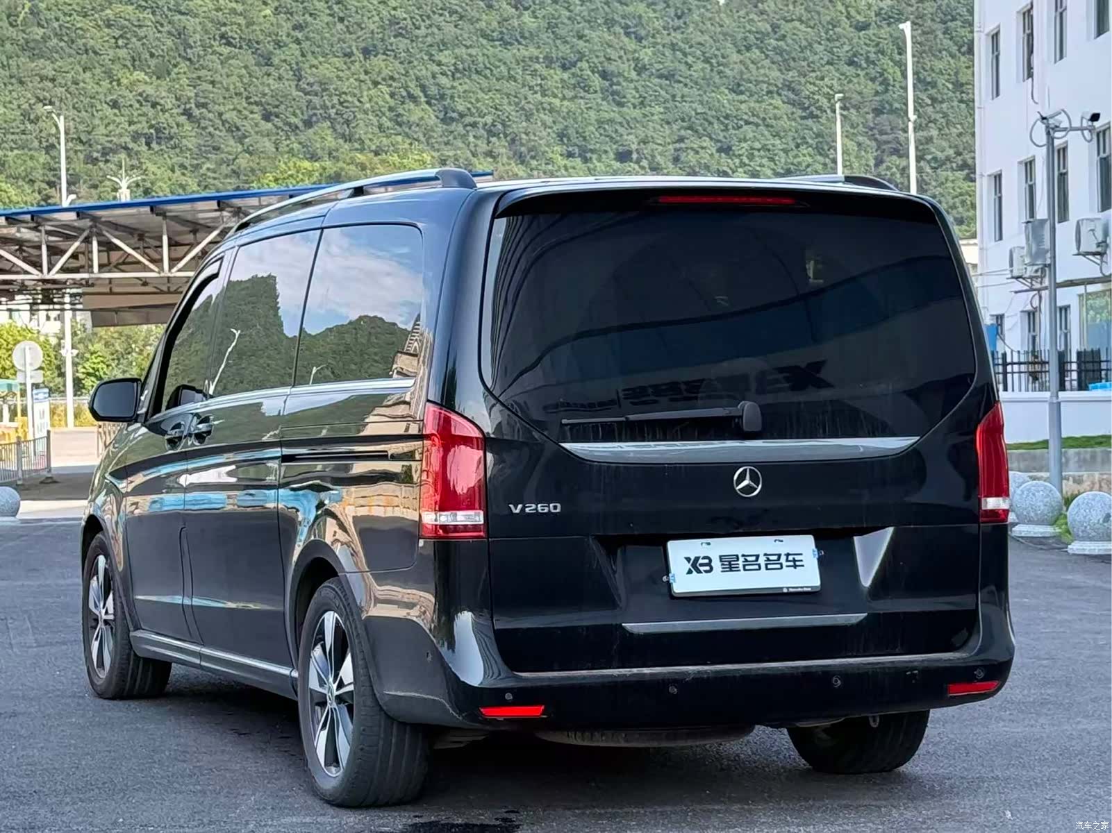 Mercedes-Benz V-Class, 2023 15