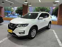 �濥 2020�� 2.0L XL Premium CVT 2WD����������