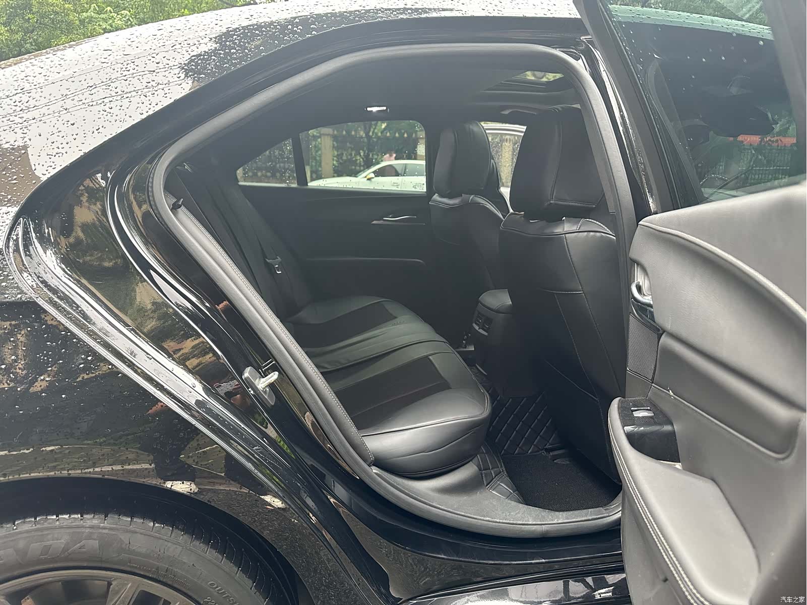 Cadillac CT4, 2023 16