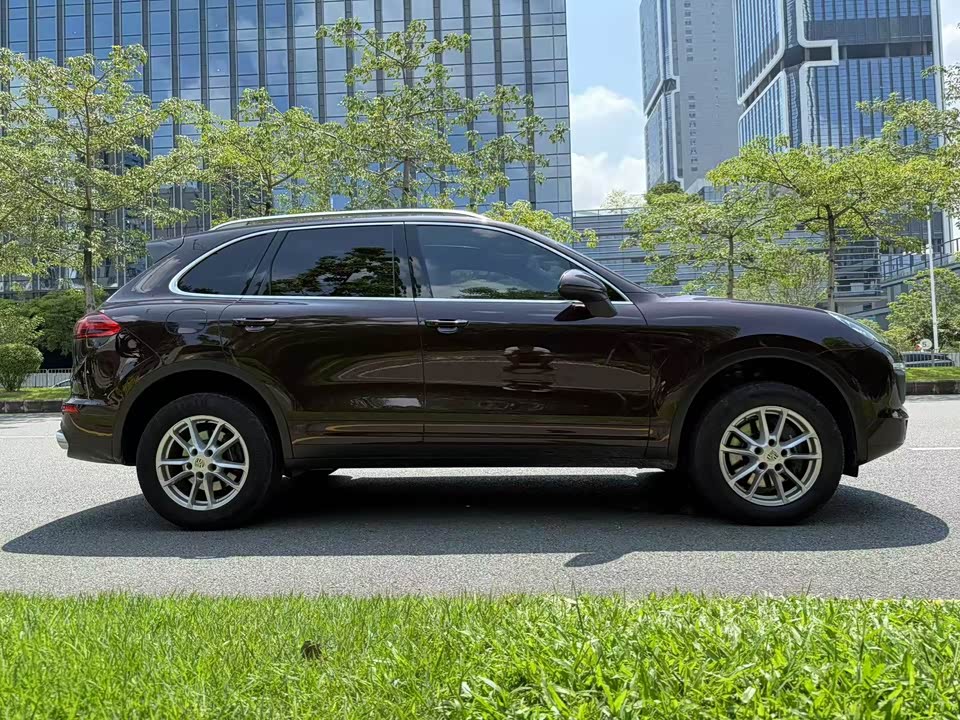 Porsche Cayenne Porsche Cayenne