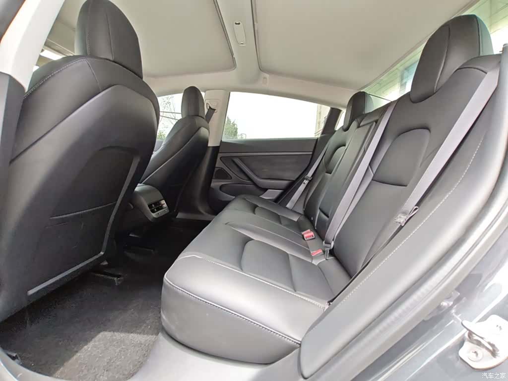 Tesla Model 3, 2020 18