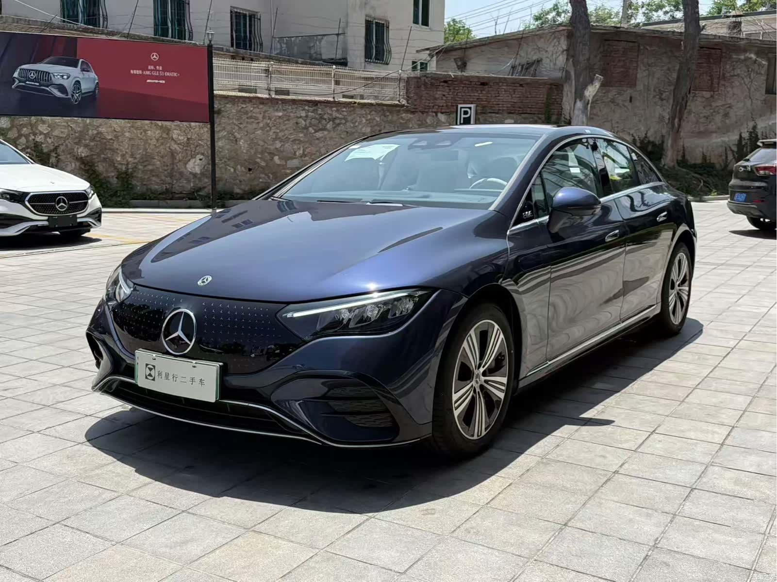 Mercedes-Benz EQE, 2025 1