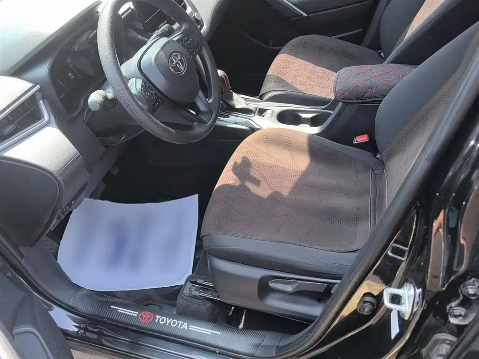 Toyota Corolla Sharp amplifier